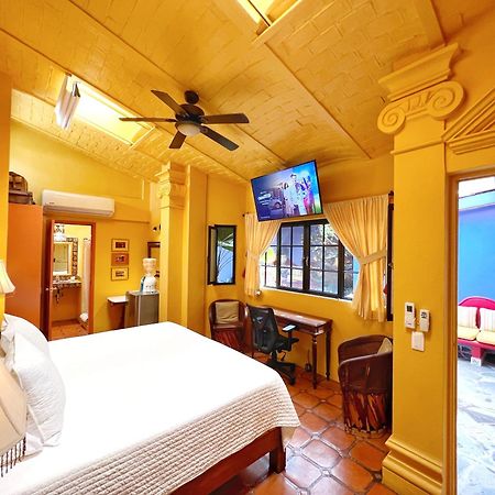 Estrellita'S Bed & Breakfast 阿吉吉克 外观 照片