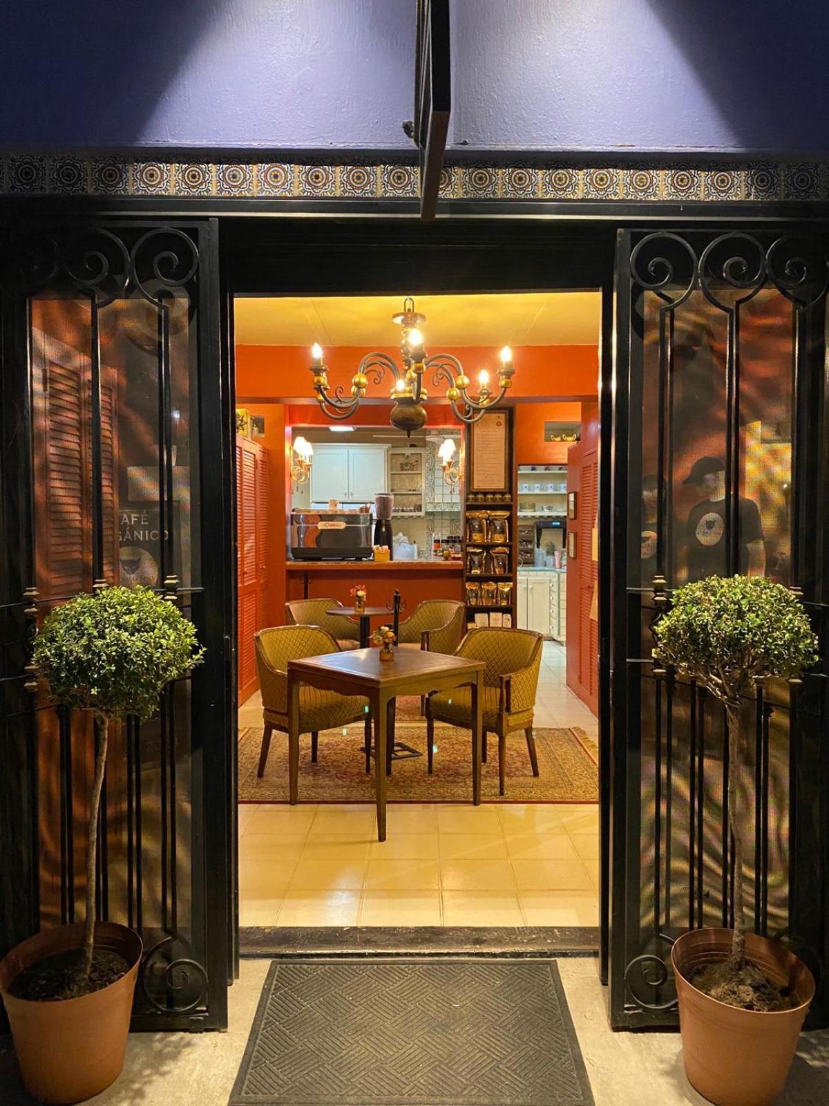 Estrellita'S Bed & Breakfast 阿吉吉克 外观 照片