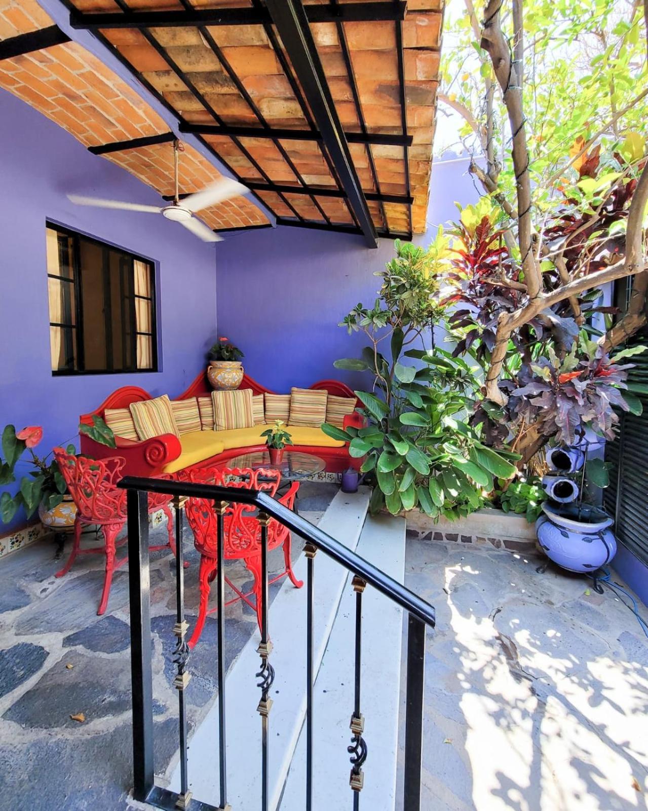 Estrellita'S Bed & Breakfast 阿吉吉克 外观 照片