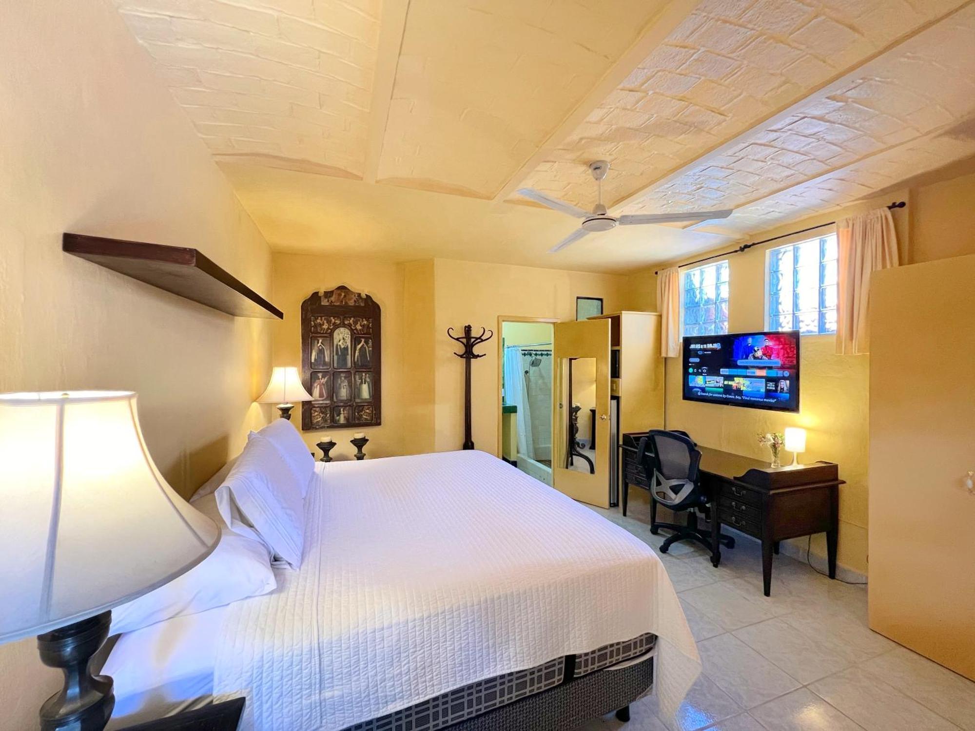 Estrellita'S Bed & Breakfast 阿吉吉克 外观 照片